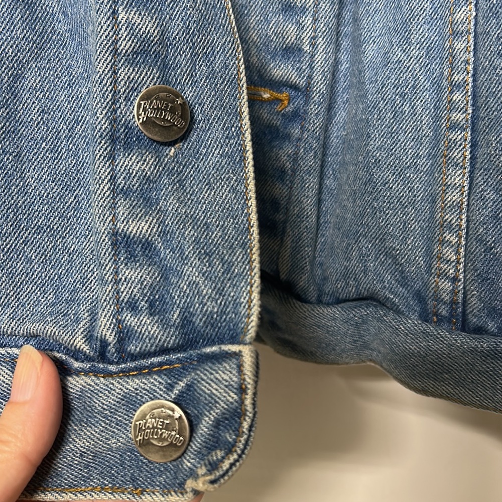 Men’s Vintage Y2K Planet Hollywood Atlantic City Jean Jacket Embroidered Logo - Picture 5 of 11
